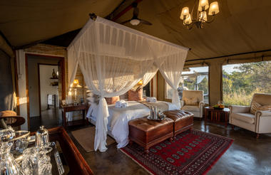 Safari Plains - Luxury Suite Interior