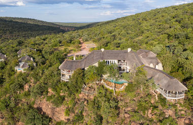 Clifftop Exclusive Safari Hideaway - Aerial View