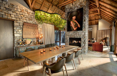 Morukuru River House - dining room