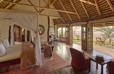 Elewana Kifaru House - Cottage interior view