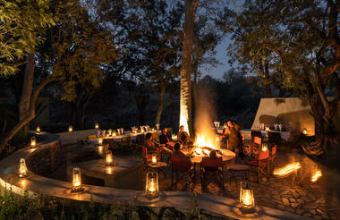 Simbavati Camp George boma dining