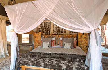 Ubuntu Camp - Family tent bedroom interior