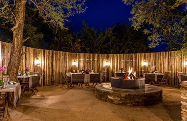 Safari Moon Bush Boma