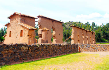 Raqchi Archaeological Complex