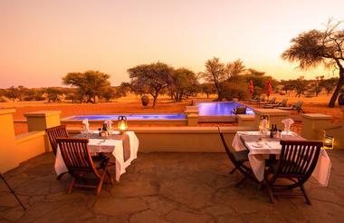 Zebra Kalahari Lodge 