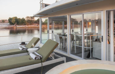 Chobe Princess Pool loungers and Plunge Pool 1