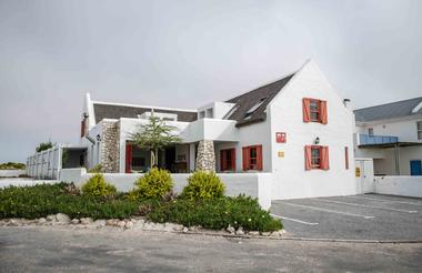 ah! guest house