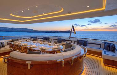 Aqua Mare - Outdoor Dining