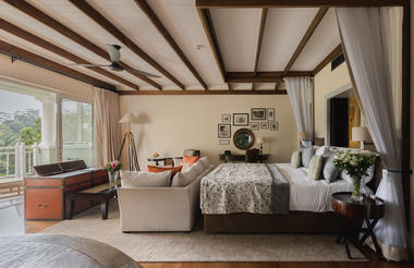 Deluxe Suite Bedroom