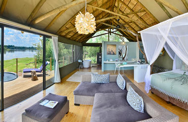 Victoria Falls River Lodge - Luxury Room