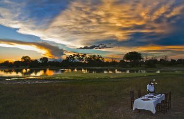 Al fresco dining by the waterhole