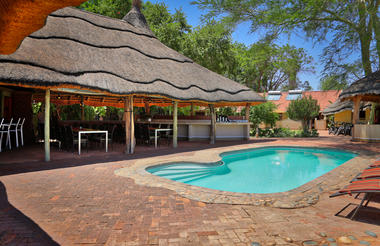 Kiripotib | Swimming Pool