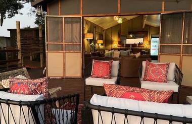 TREEHOUSE MAIN DECK