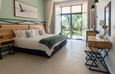 Waterfalls Lodge, Guest Room