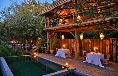 Private dinners by the eco pool