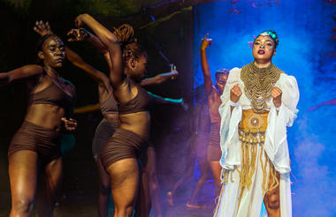 The Victoria Falls Theatre Presents Simunye - The Spirit of Africa