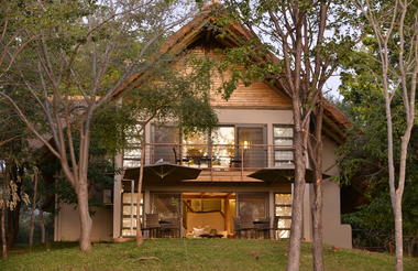 Victoria Falls Safari Suite