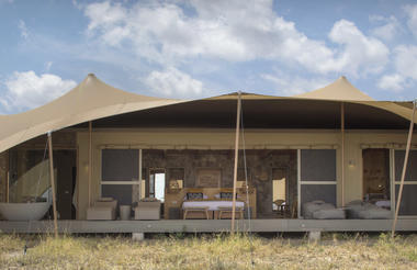 Namiri Plains - Family Tent Exterior