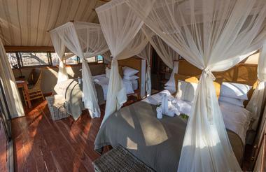 Treehouse Crombec - bedroom