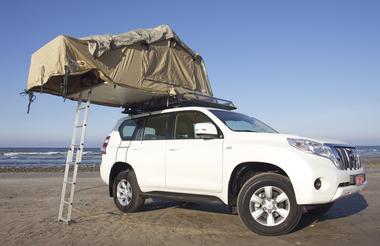 Selbstfahrer mit Dachzelt