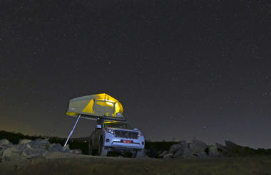 Selbstfahrer mit Dachzelt