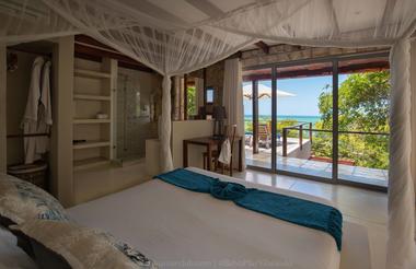 Sea view bedrooms 