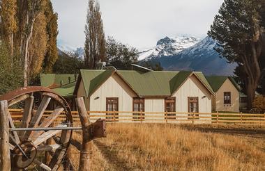 Estancia Nibepo Aike Main house