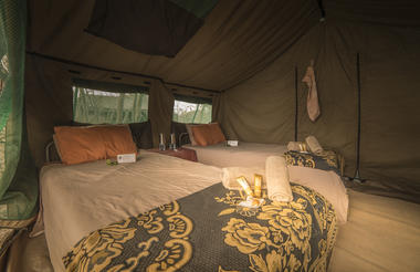 Comfortable meru tent