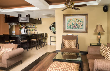 Lobby Bar