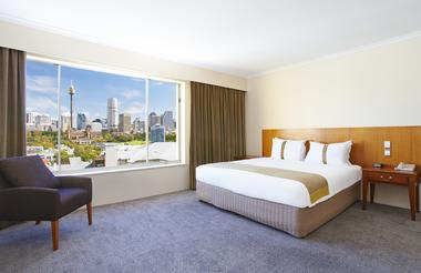 Comfortable Accommodation with Iconic Views