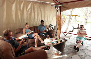 Fiume Bush Camp Lounge