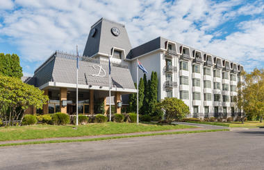 Distinction Rotorua Hotel Entrance