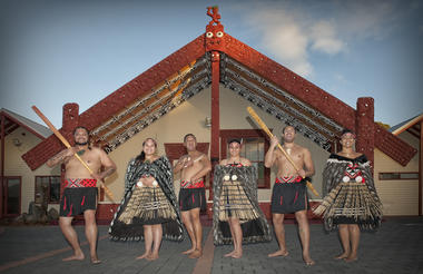 Te Pakira Cultural Performers