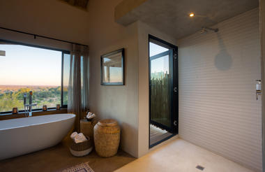 River View Suite Bathroom 