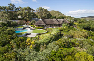 Outside view of the Garden Lodge 