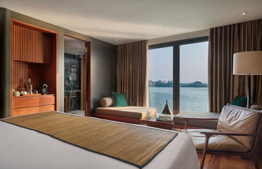 Aqua Mekong - Design Suite - Non Balcony