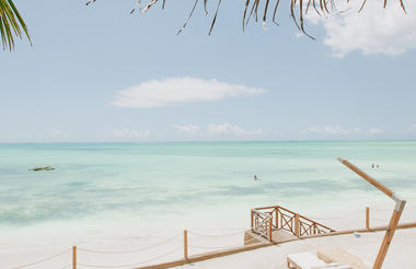 Private beach + ocean view