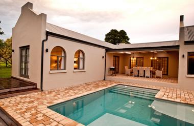 Rare Earth Country House