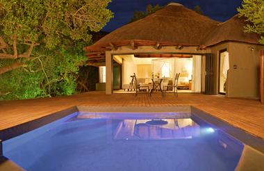 Eagles Crag Lodge at Shamwari Game Reserve