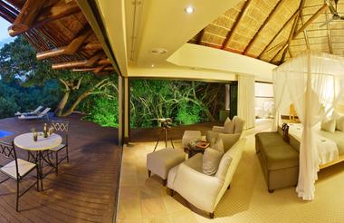 Eagles Crag Lodge at Shamwari Game Reserve