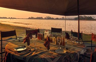 Mobile Safari Dining