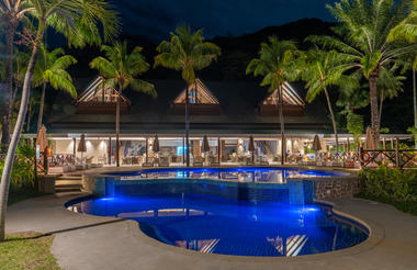 Pool night view 