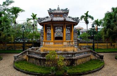 royal-antiquities-museum-hue-vietnam