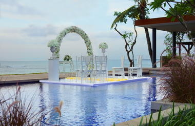 Wedding at Beach Front Private Suites