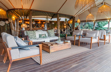 Zambezi Deck Sitting Area