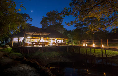 Lodge main area under the stars 