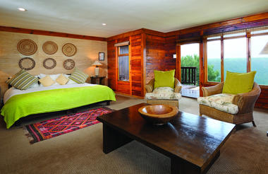 Ukhozi Lodge suite