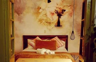 Single with private bathroom