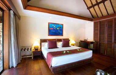 Bungalow jardin avec piscine