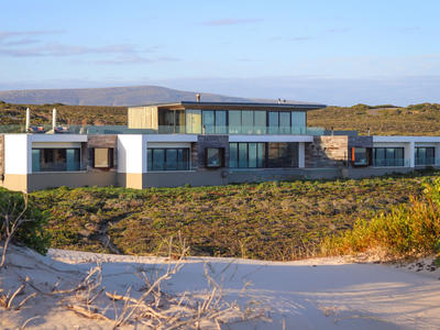 Morukuru-Beach-Lodge-(6).JPG